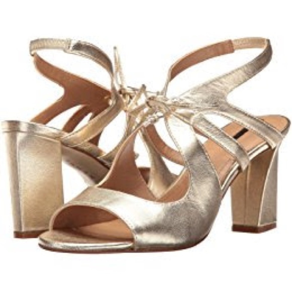 Tahari Women’s Night Platino Jersey Metaliic Pumps